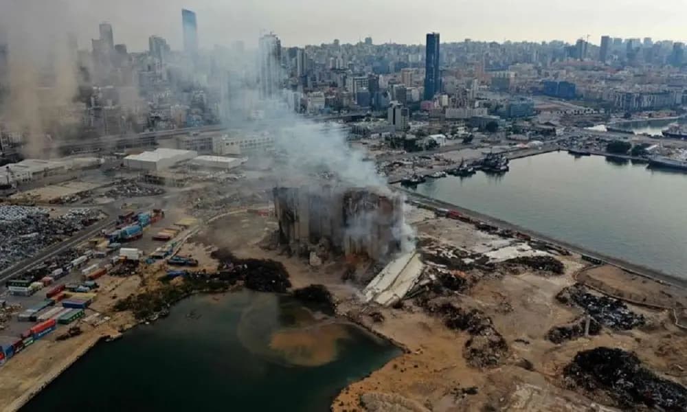 روائح كريهة في بيروت... وما علاقة المرفأ!