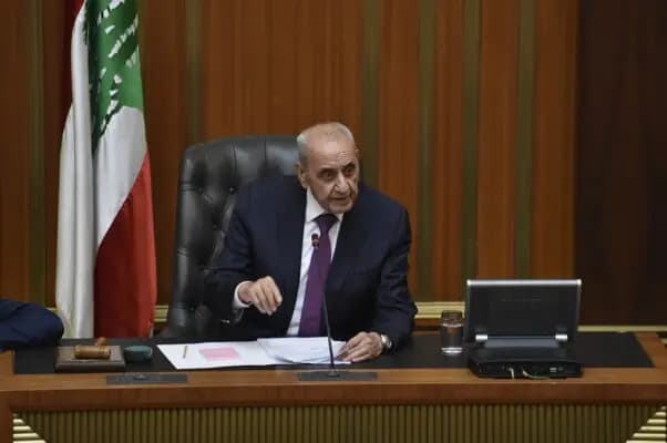 لا إعلام، لا بثّ.. الجلسة سريّة!