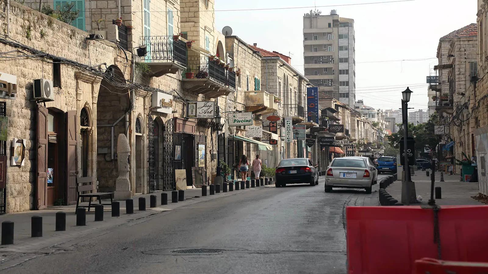 العثور على زوجين مقتولين في المعاملتين!