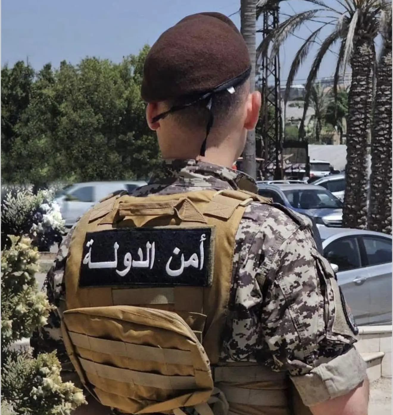 تجميل بلا ترخيص.. والبوابة "المطار"!