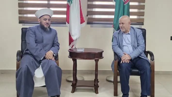 قبلان قبلان يستقبل مفتي راشيا.. ويحذّر من الفتنة