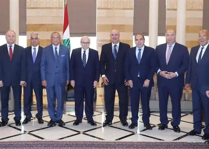 الرئيس سلام يستقبل وفودًا نيابية وتنموية في السرايا