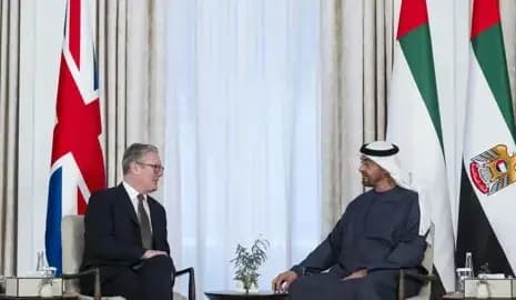 التطورات الإقليمية بين بن زايد وستارمر