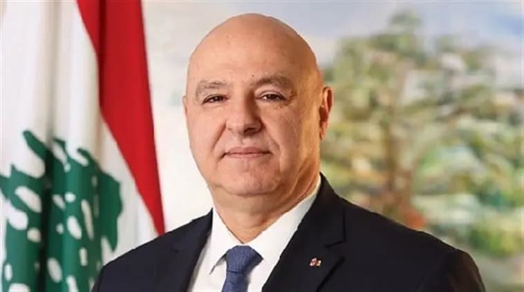 عون في "الريجي": جولة على دخان الدولة!