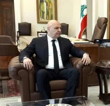 "سأدعم مطالبهم".. عون يشيد بتضحيات العسكريين المتقاعدين