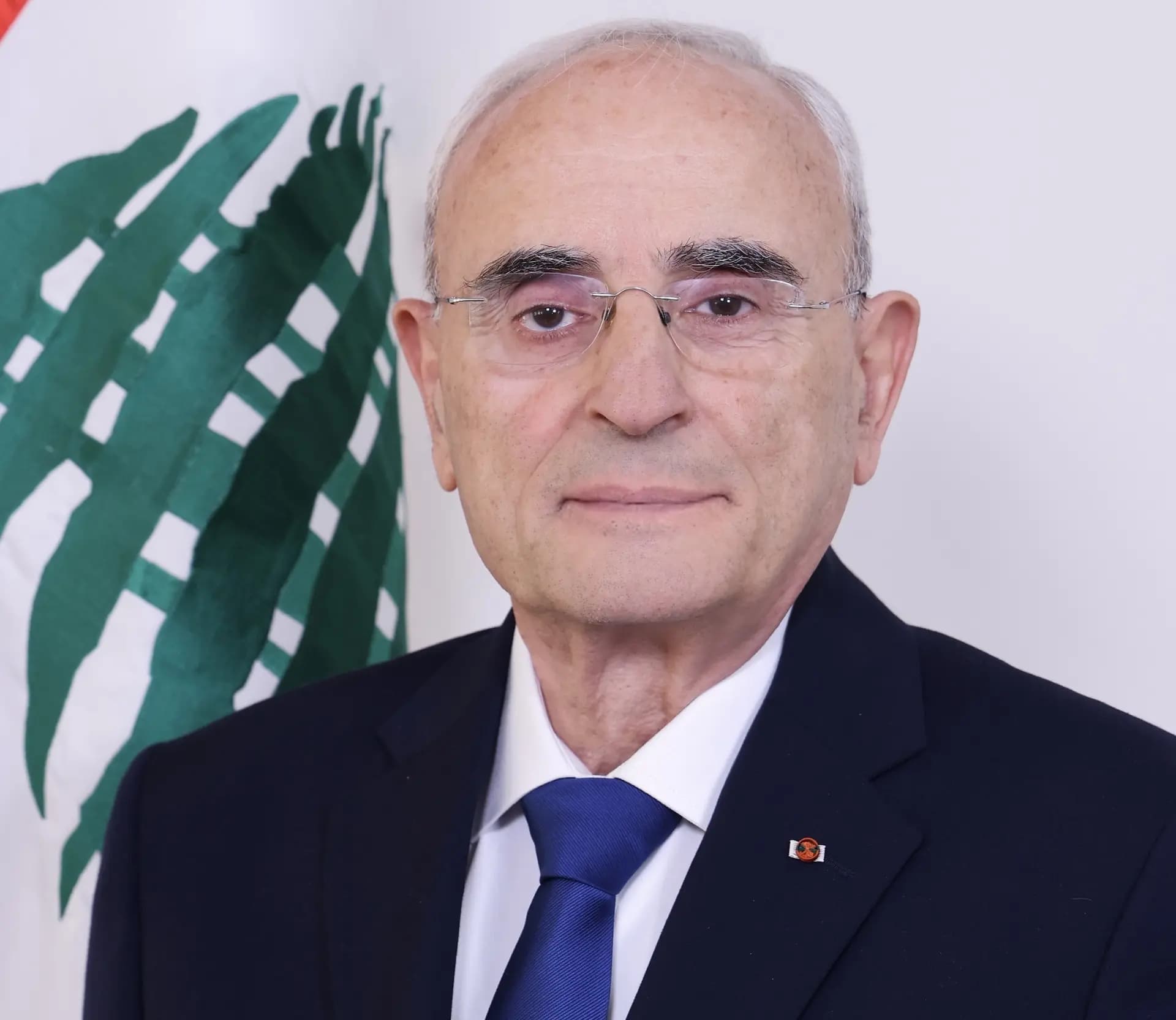 منسى يثمّن وفاء المؤسسة العسكرية