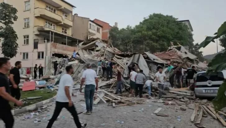 بعد زلزال تركيا.. إليكم حصيلة الضحايا