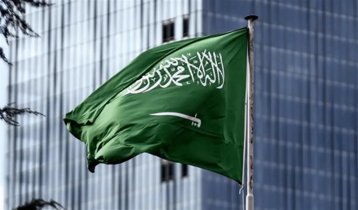 السعودية ترحّب بقمة ألاسكا: ندعم الحلول السلمية