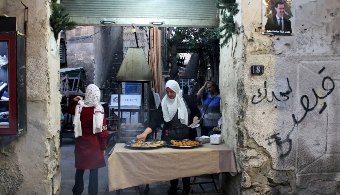 "الحرب"... وحيدة على صليب الأنوثة