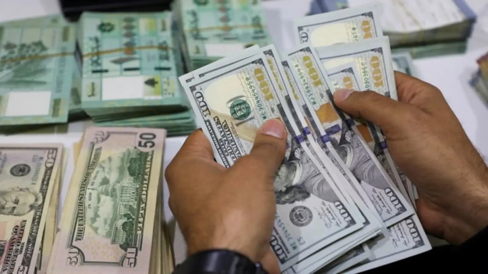 كم سجّل سعر الدولار اليوم؟