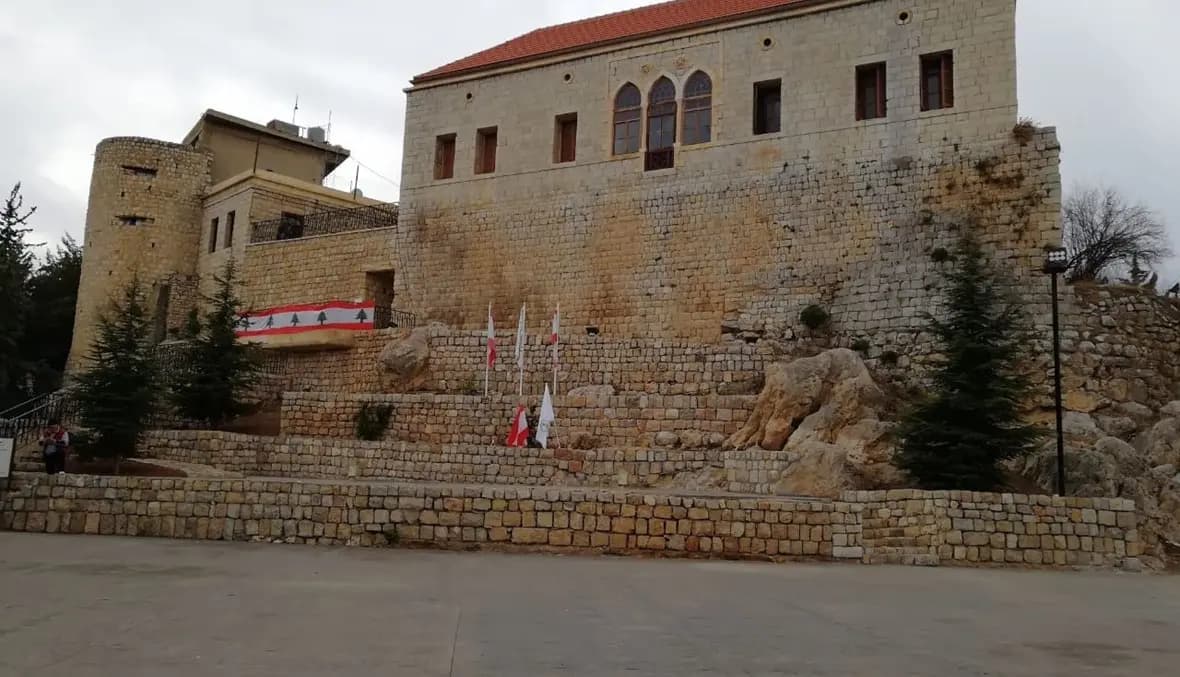 فريق راشيا الرياضي يقيم مهرجانًا على ملعب قلعة راشيا