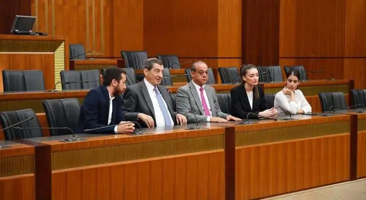 الفرزلي: نراهن على دور لبنان المنتشر للنهوض