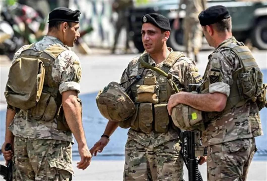 الجيش: توقيف مواطنَين لارتكابهما جـ.ـرائم مختلفة