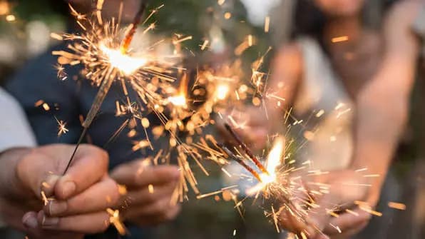 إصابات بين الأطفال.. هل يتحرك القانون لوقف فوضى المفرقعات في البقاع؟