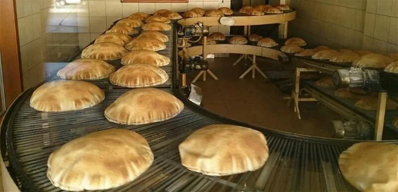 سرور: لا أزمة خبز.. الإنتاج مستمر والتوزيع قائم
