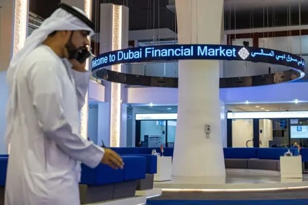 أسواق المال الإماراتية تتأثر بتصعيد المنطقة