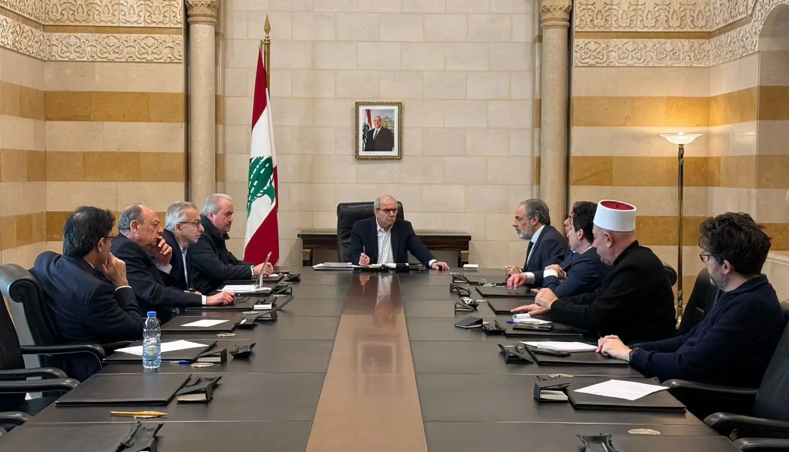 المواد الغذائية متوفرة.. وعمليات الاستيراد مستمرة