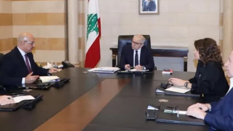 سلام يترأس اجتماعين في السرايا