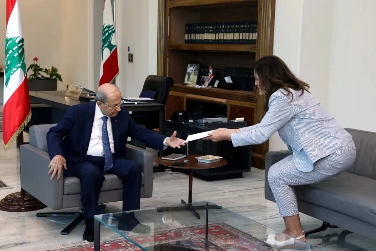السفيرة الأميركية في بعبدا!