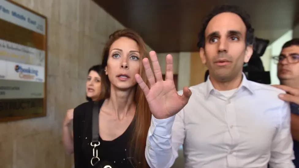 سينتيا زرازير... "مكتومة القيد" السياسي؟!