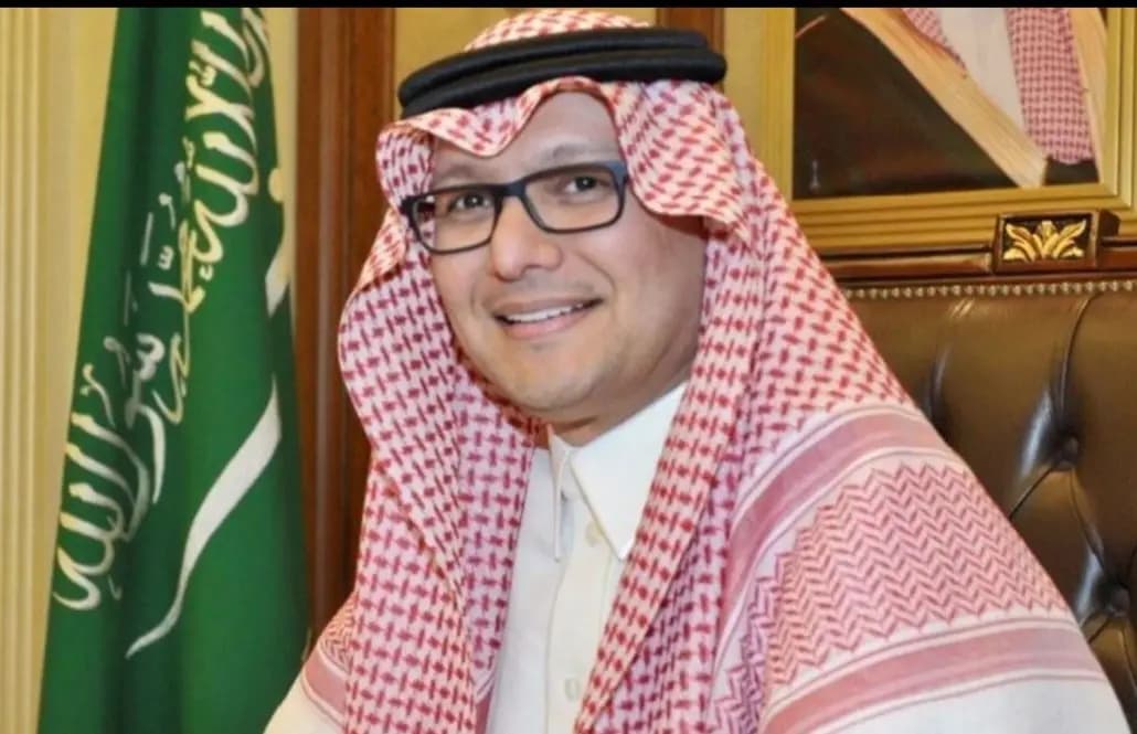السفير السعودي وليد بخاري: لن ندعم أيّ قوى سياسية منخرطة بالفساد ونقطة على السطر