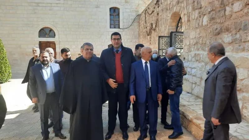الحاج حسن أضاء شمعة في كنيسة سيدة رأس بعلبك العجائبية: ما نحتاجه اليوم هو الحد الادنى من التهدئة السياسية