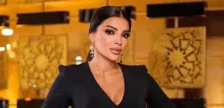 دينا حايك تفجعُ جمهورها بهذا المرض!