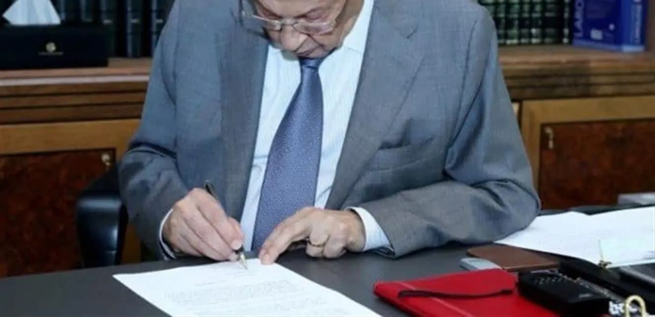 هل يصدر العهد مرسوم التجنيس الجديد؟