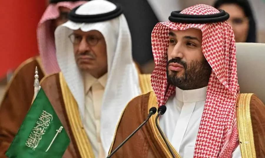 بن سلمان يعتذر عن عدم حضور القمة العربية
