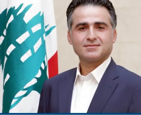 حميّة: تم الإتفاق على توقيع عقد إدارة وتشغيل وصيانة محطة الحاويات