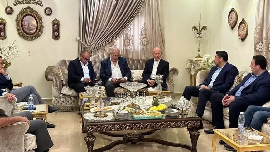 اجتماع للنواب السّنة في دار البعريني!