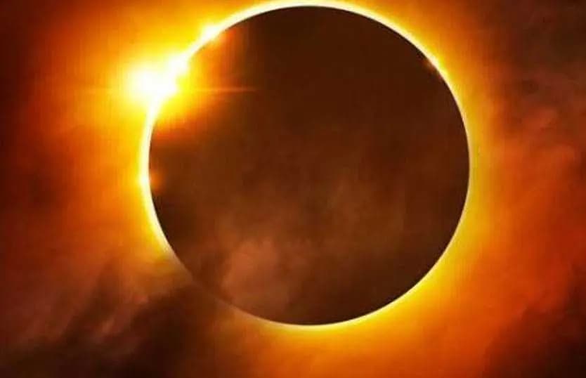 الثلاثاء.. آخر خسوف قمري كامل لمدة ثلاث سنوات