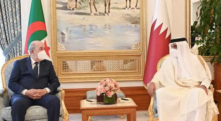 أمير قطر: نعتز بعلاقتنا مع الجزائر وأعمل مع رئيس البلاد على رفع مستوى التعاون المشترك