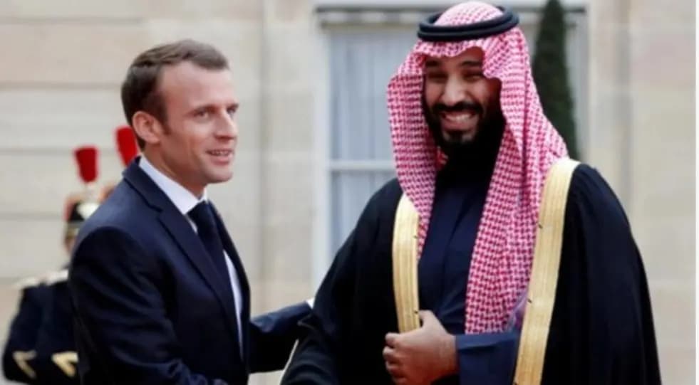 اتصالٌ بين ماكرون وبن سلمان.. هل من جديد بشأن لبنان؟