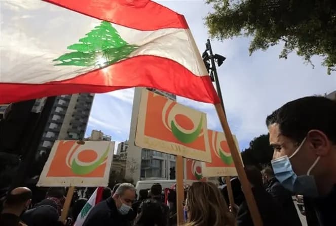 منحة طالب "اللبنانية" للدكتوراه بالخارج: مئة دولار لسنة كاملة!