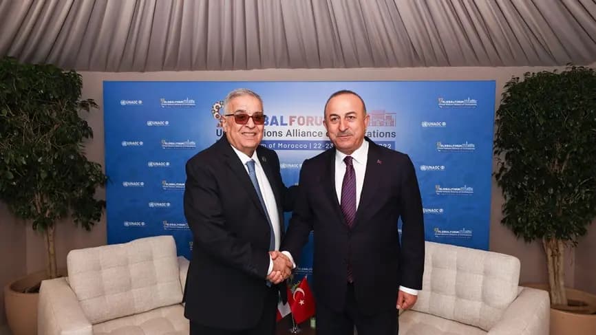 بوحبيب عرض وأوغلو للعلاقات مع تركيا