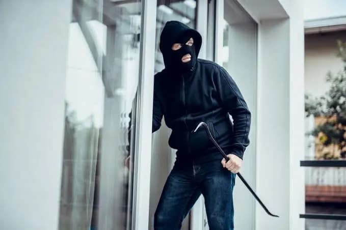 سرقة حاويات نفايات في راشيا ورئيس البلدية يتحرك عل خط الاجهزة الامنية والاهالي!