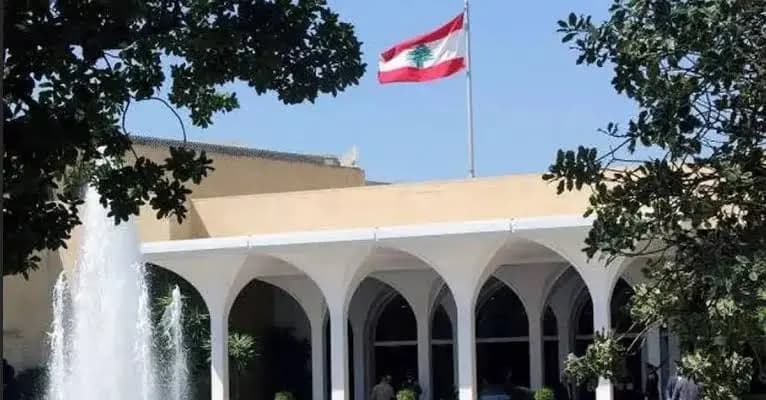 عائدون من باريس بـ"مرشحين"