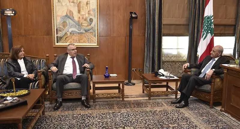 عدّة لقاءات لبريّ اليوم... ومباحثات سياسيّة!