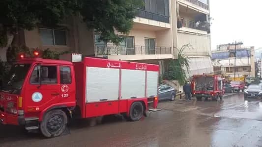 إخماد حريق داخل شقة