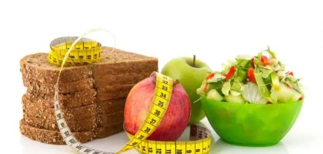 دراسةٌ: من يتبعون حميات غذائية قد يبالغون في تقدير مدى صحتها