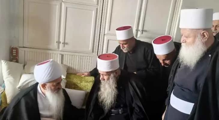 الطائفة في خطر!