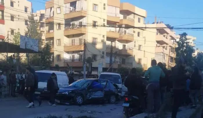 حادث سير عند مدخل البداوي... إليكم التفاصيل
