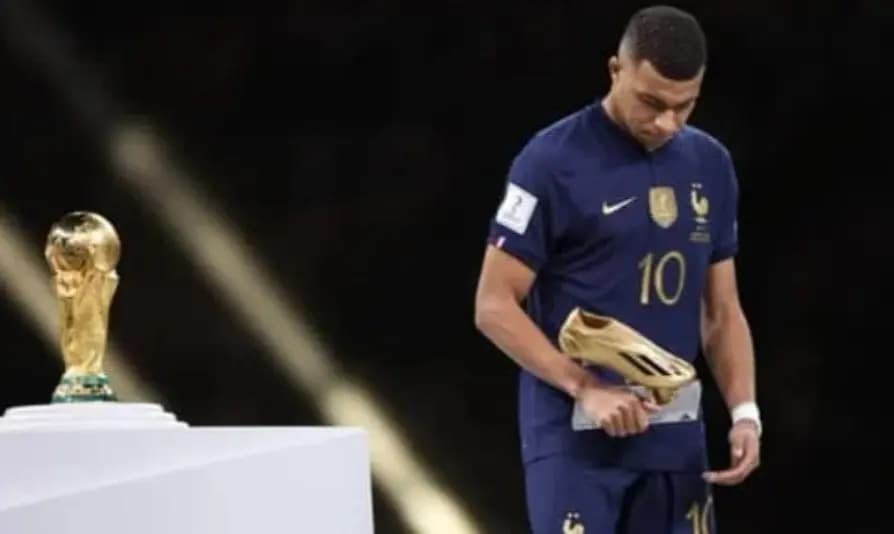 كليان في أوّل تعليقٍ له بعد خسارة منتخب فرنسا لكأس العالم...