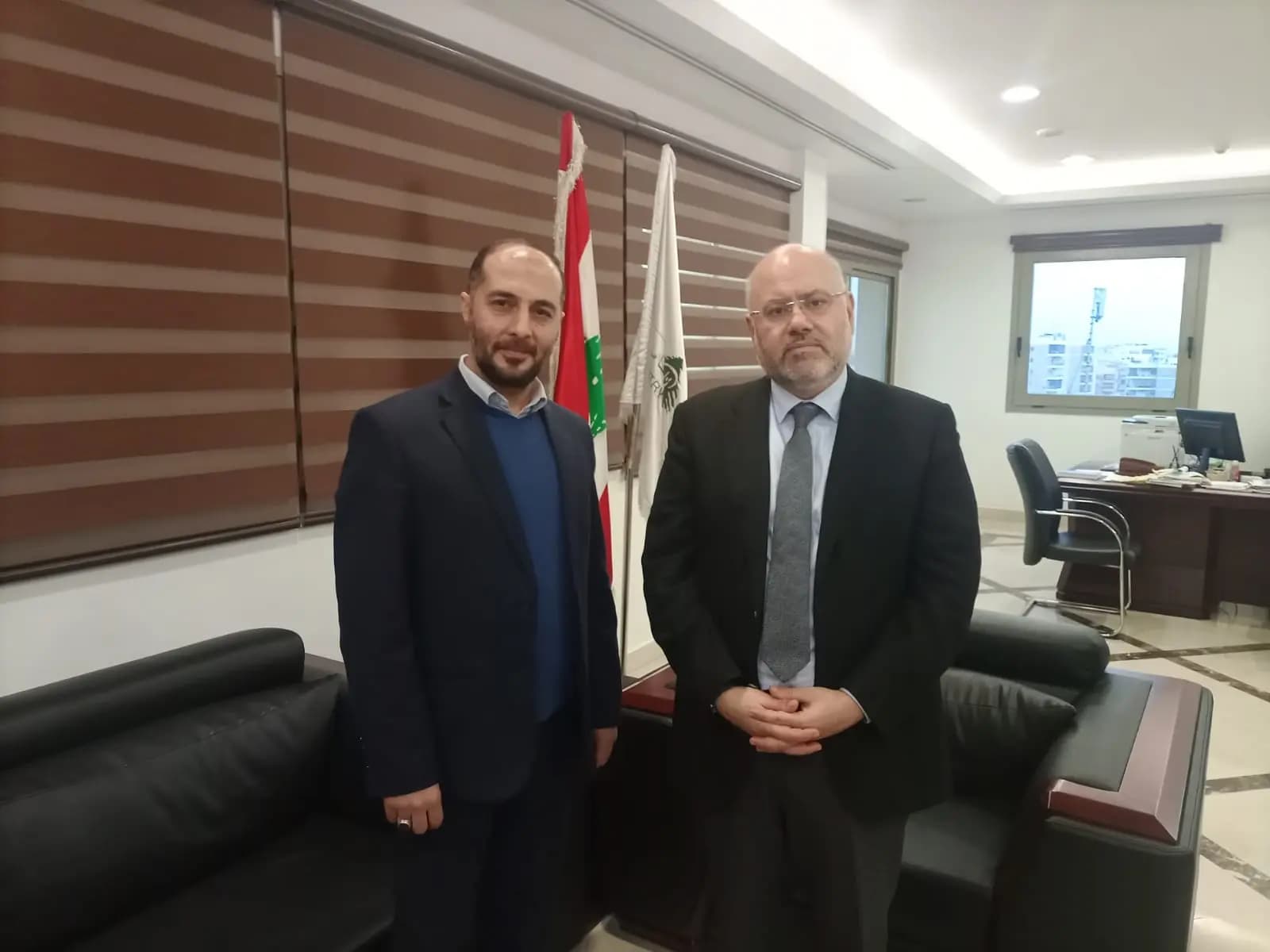 لقاء بين "الأبيض" و"أبو حمدان" .. وهذا ما تمّ بحثه!