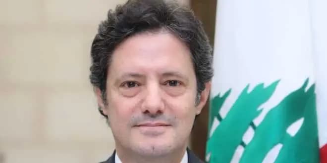 ما سبب اجتماع مكاري مع رؤساء ومدراء تحرير وسائل الإعلام ؟