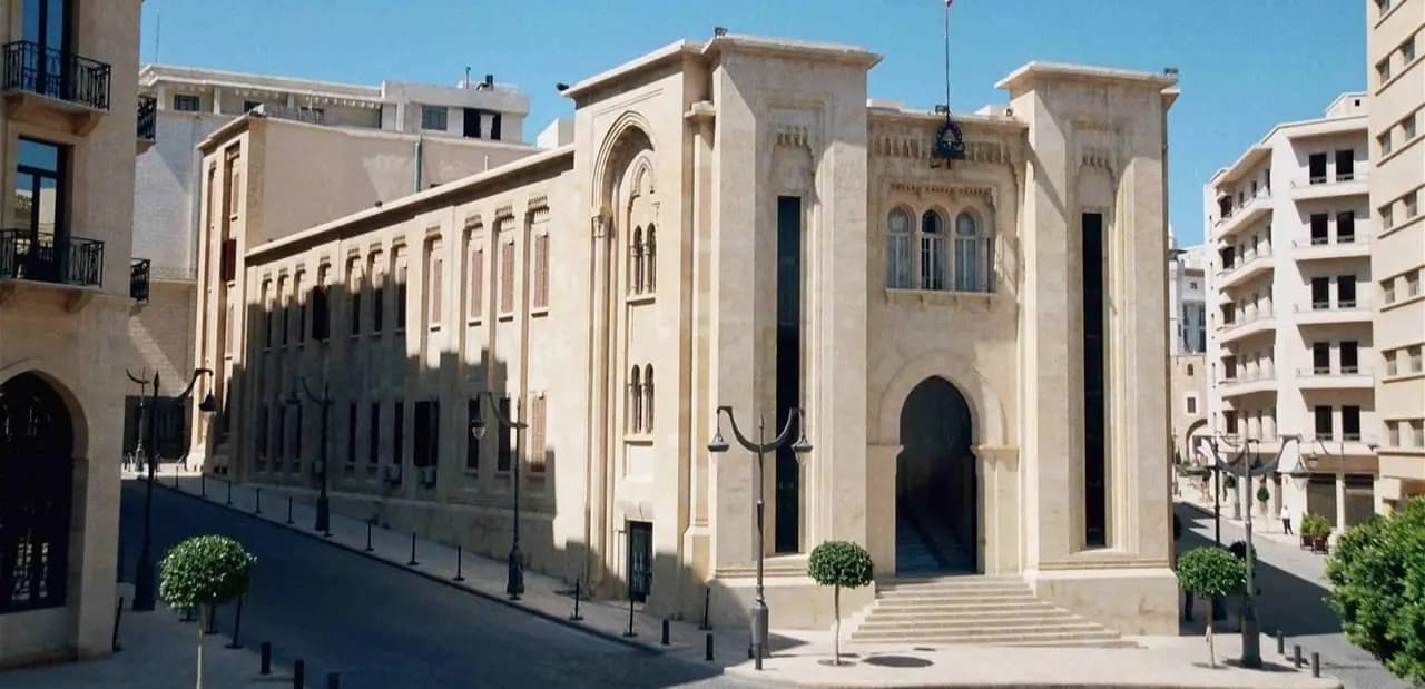 نائب تفضحُ رأسًا للمافيا!