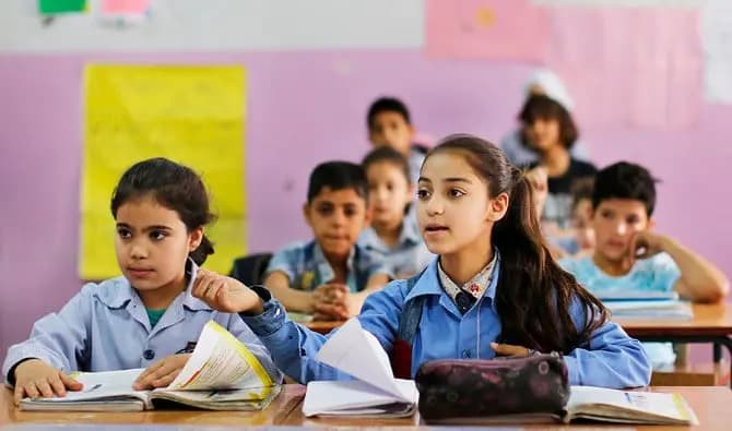 الإنفلونزا" تنتشر... هل تُؤجّل العودة إلى المدارس؟