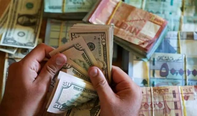 ارتفاعٌ ملحوظ في دولار السوق السوداء!