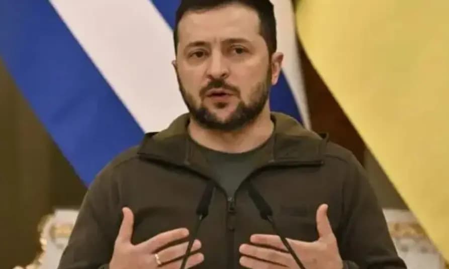 زيلينسكي: عمليّةُ الدّفاع عن باخموت وسوليدار مُستمرّةٌ وسنوفّرُ كلّ ما يلزم لدعمِ صمودها